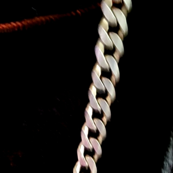 925 24in Sterling Silver Solid Miami Cuban Linked Chain - Picture 4 of 9